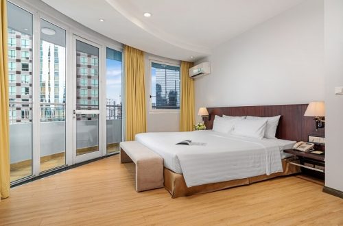 Palace Suite 1